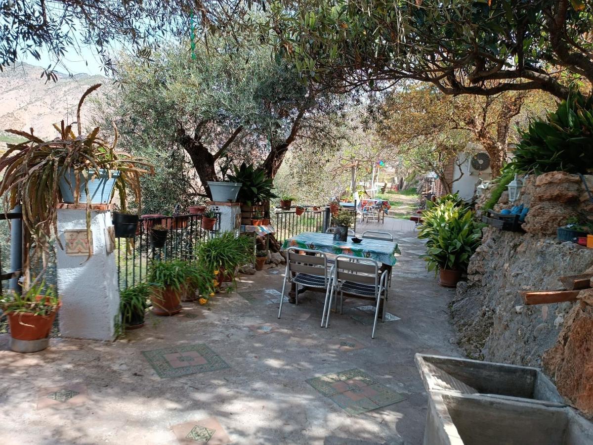 El Rio Villa Dúrcal Exteriör bild